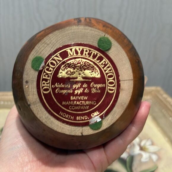 Rustic Oregon Myrtlewood Bud Vase - Picture 6 of 11